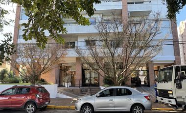Departamento en alquiler San Isidro, 3 amb, cochera, vista panorámica
