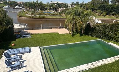 Casa - El Yacht