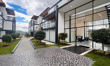 Departamento Moderno en Venta en Tumbaco