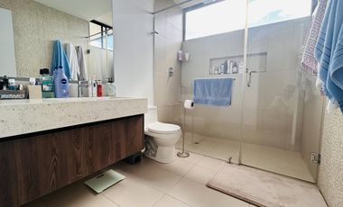 Departamento Moderno en Venta en Tumbaco