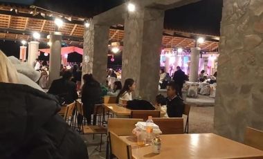 Quinta para eventos 3 salones en 1 ubicado en ALFACAYUCAN  Qro.
