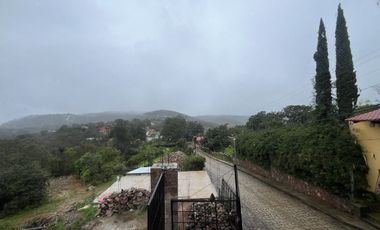 Casa en RENTA la Sierra de Santa Rosa Naturaleza, Privacidad y Comodidad.