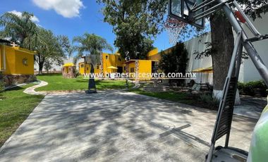 CASA EN RENTA EN EL CENTRO DE TEQUSQUIAPAN. Yodi