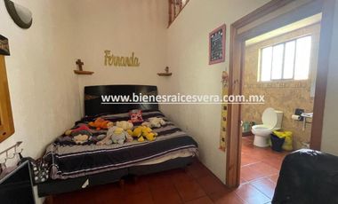 CASA EN RENTA EN EL CENTRO DE TEQUSQUIAPAN. Yodi