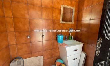 CASA EN RENTA EN EL CENTRO DE TEQUSQUIAPAN. Yodi