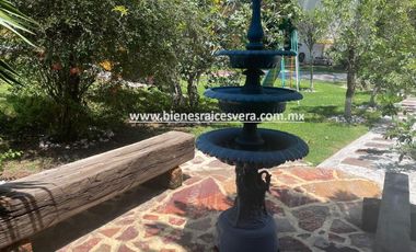 CASA EN RENTA EN EL CENTRO DE TEQUSQUIAPAN. Yodi