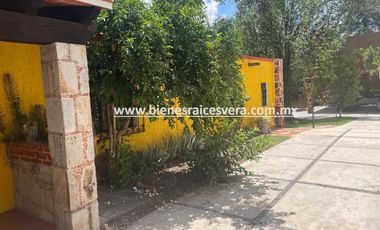 CASA EN RENTA EN EL CENTRO DE TEQUSQUIAPAN. Yodi