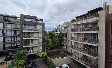 VENTA • VICENTE LÓPEZ • 3 AMBIENTES • COCHERA
