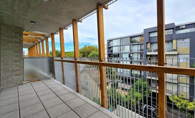 VENTA • VICENTE LÓPEZ • 3 AMBIENTES • COCHERA