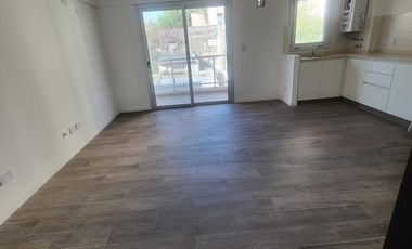 Departamento en  Lavalle  al 900 San Fernando Centro