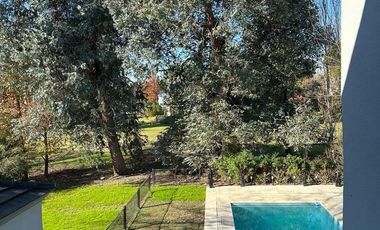 Casa en alquiler - Barrio Saint Thomas Norte, Canning