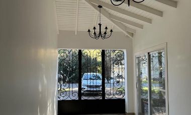 Casa en alquiler - Barrio Saint Thomas Norte, Canning