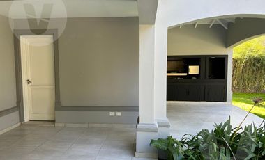 Casa en alquiler - Barrio Saint Thomas Norte, Canning