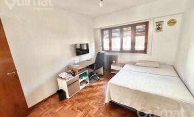 Casa en Zona Residencial de  Vicente López