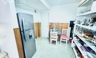 Casa en Zona Residencial de  Vicente López