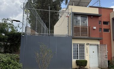 🏡 Casa en Venta en Fracc. Real Cantabria – ¡Lista para habitar y disfrutar!