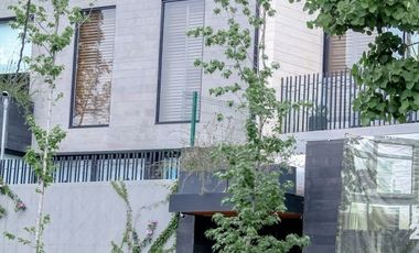 Privilegiada Town House a la venta en exclusivo proyecto residencial