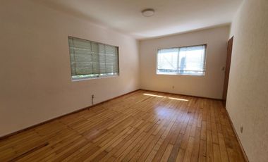 Casa para Oficinas en renta en Guadalupe Inn