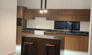 Casa Residencial en Privada Bosques de Conkal.