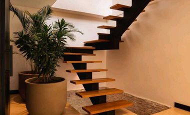 VENTA DE PENTHOUSE DUPLEX EN PROVENZA.