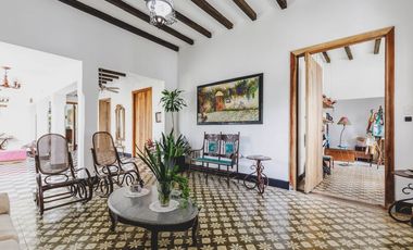 Se vende casa patrimonial remodelada