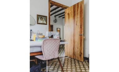 Se vende casa patrimonial remodelada