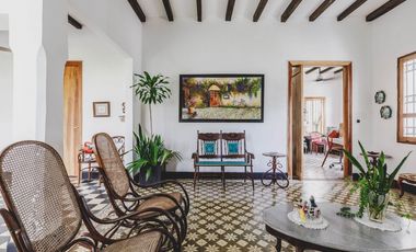 Se vende casa patrimonial remodelada