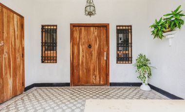 Se vende casa patrimonial remodelada