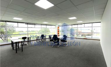 Oficina en Arriendo en Siberia. CC9100