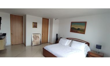 Apartamento Penthouse en venta, Almería en Medellín