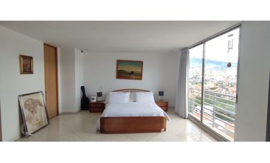 Apartamento Penthouse en venta, Almería en Medellín