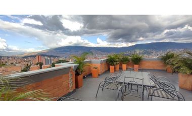 Apartamento Penthouse en venta, Almería en Medellín
