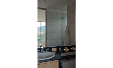 Apartamento Penthouse en venta, Almería en Medellín