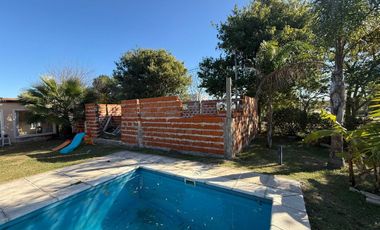 Casa en venta en Jardines de la Costa – A. Leyes