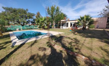 Casa en venta en Jardines de la Costa – A. Leyes