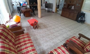 Casa en venta en Jardines de la Costa – A. Leyes