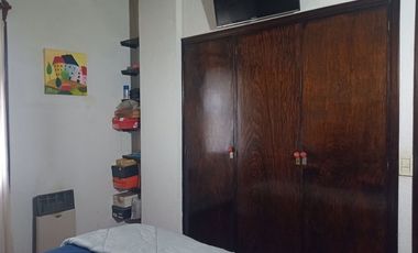 CASA VENTA VILLA GESELL DOS CASAS