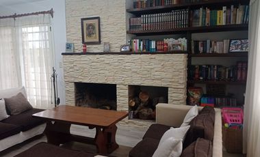 CASA VENTA VILLA GESELL DOS CASAS
