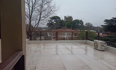 CASA VENTA VILLA GESELL DOS CASAS