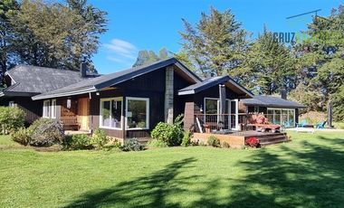 Casa en Venta en Condominio Lagunitas parcela 9