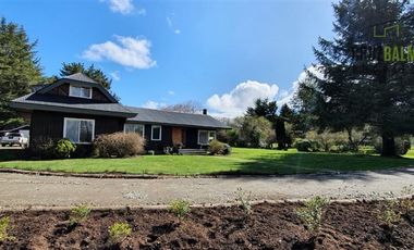 Casa en Venta en Condominio Lagunitas parcela 9