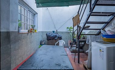 VENTA PH TIPO CASA 3 AMBIENTES, PARQUE AVELLANEDA