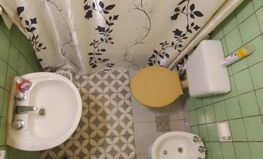 VENTA PH 3 AMBIENTES CON PATIO Y TERRAZA PROPIOS