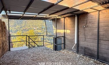Casa en Arriendo en Camino a Farellones KM 3 (Mallsport) AMOBLADO