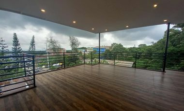 House & Lot For Sale in Tagaytay City-MC