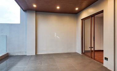 Sophisticated Modern Townhouse For Sale in San Juan City, Metro Manila