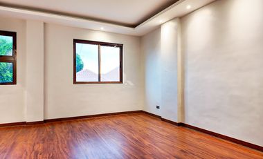 Sophisticated Modern Townhouse For Sale in San Juan City, Metro Manila