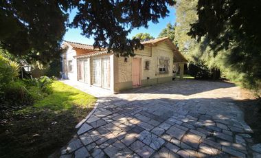 Chalet en venta en Burzaco Este