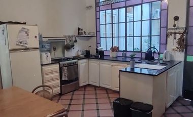 Calle 49 e/ 15 y 16 - CASA 3 dorm y cochera