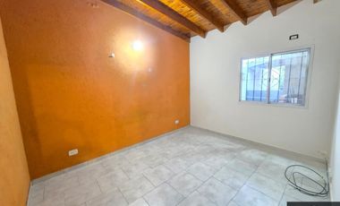 Departamento en alquiler de 1 dormitorio en San Justo